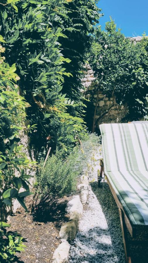Rector'S Villa - Charming Retreat In Old Town With Jacuzzi In Private Courtyard Rab Town Zewnętrze zdjęcie